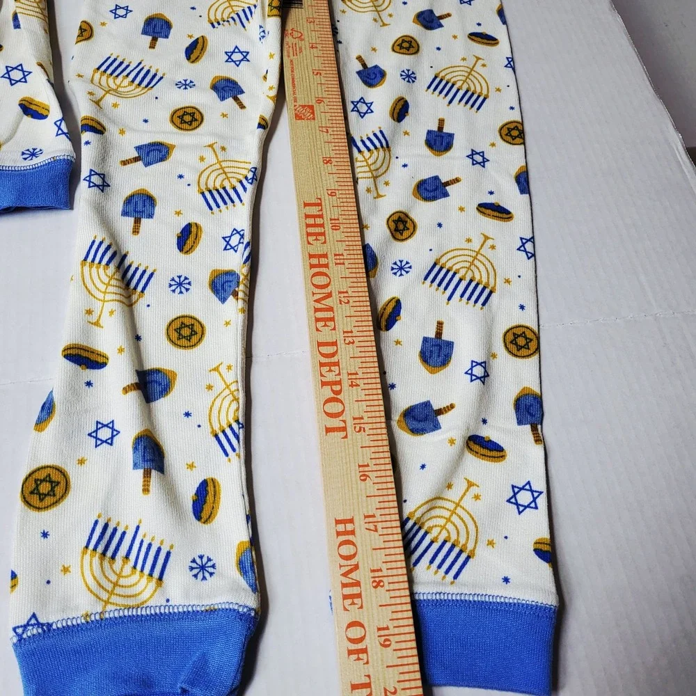 Max Olivia Kids Size 8 Hanukkah Pajama Set Long Sleeve Pants Dreidel Menorah NWT